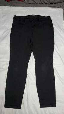 Torrid Premium High-Rise Curvy Black Skinny Jeans Size 14T